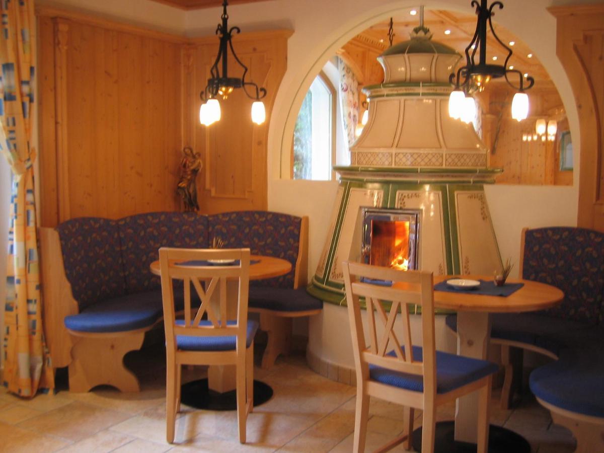 Hotel Jagdhof Selva di Val Gardena Esterno foto
