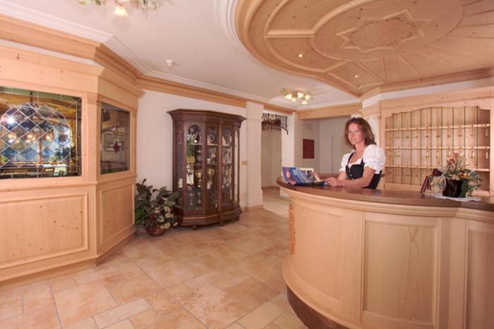 Hotel Jagdhof Selva di Val Gardena Esterno foto