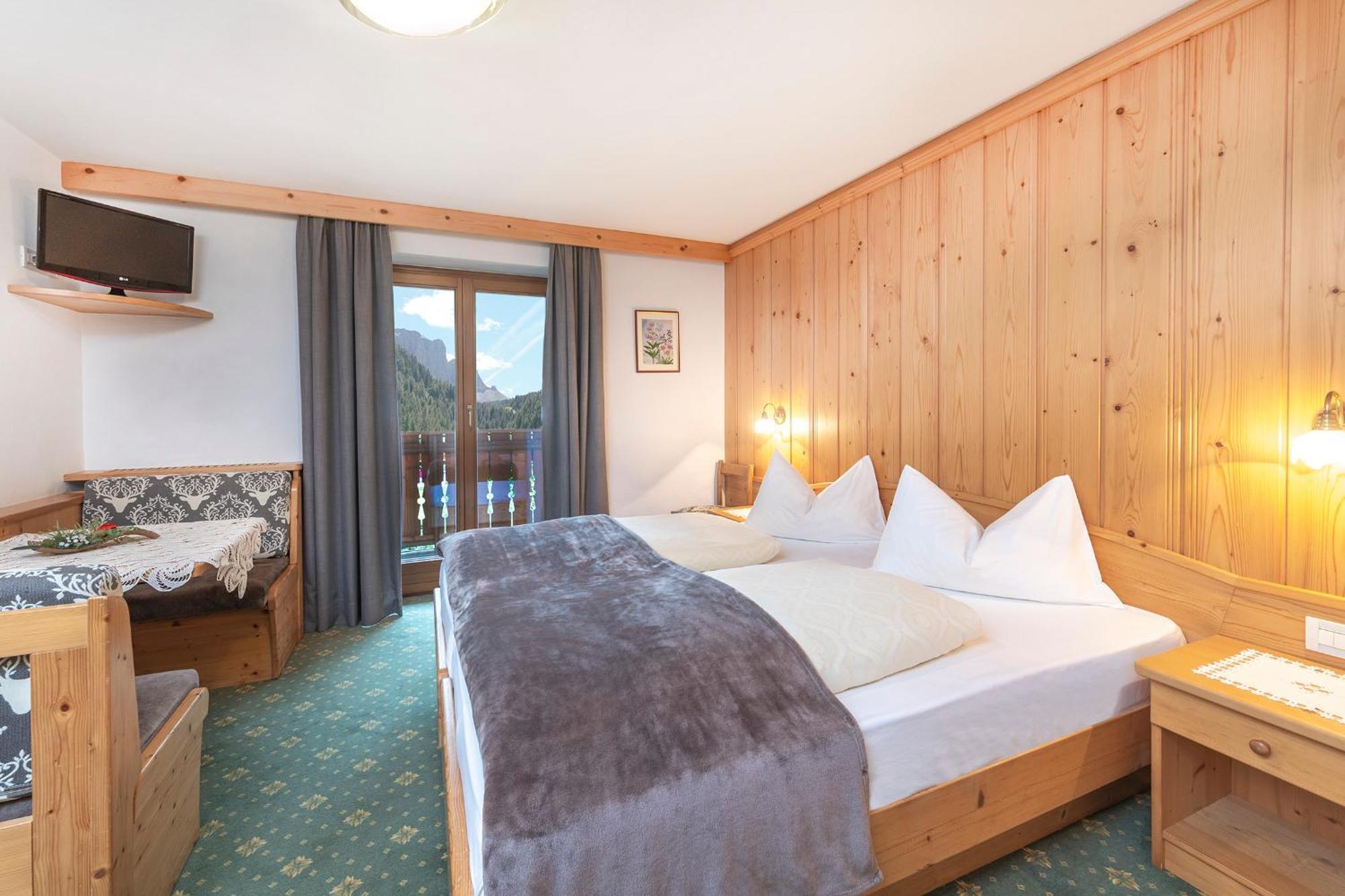 Hotel Jagdhof Selva di Val Gardena Camera foto